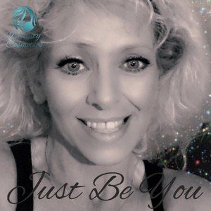 Meet your Posher, Lorie